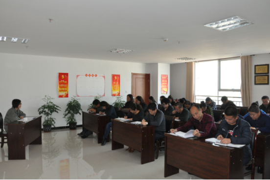 集團(tuán)黨委委員、副總經(jīng)理劉玲同志宣講黨的十九大精神