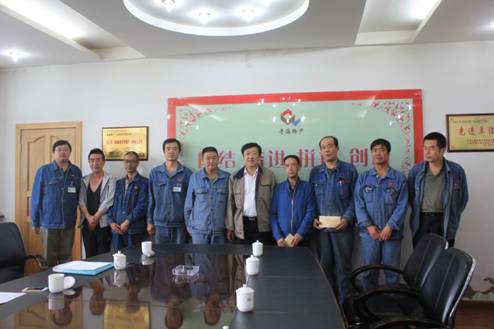 青海物產(chǎn)集團(tuán)黨委開展慶祝建黨95周年，走訪慰問